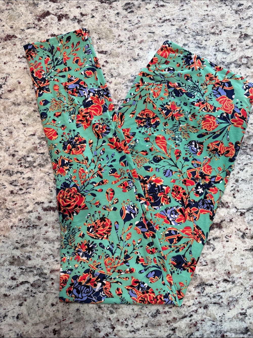 LuLaRoe Green Floral Slim Leggings with Red & Navy Accents